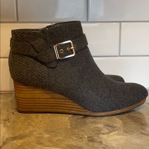 Dr. Scholl’s Booties
